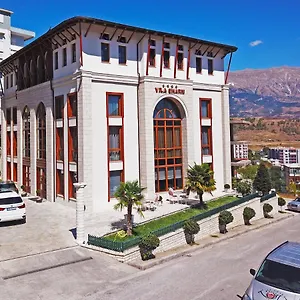 Hotel Sharm Luxury, Gjirokastër